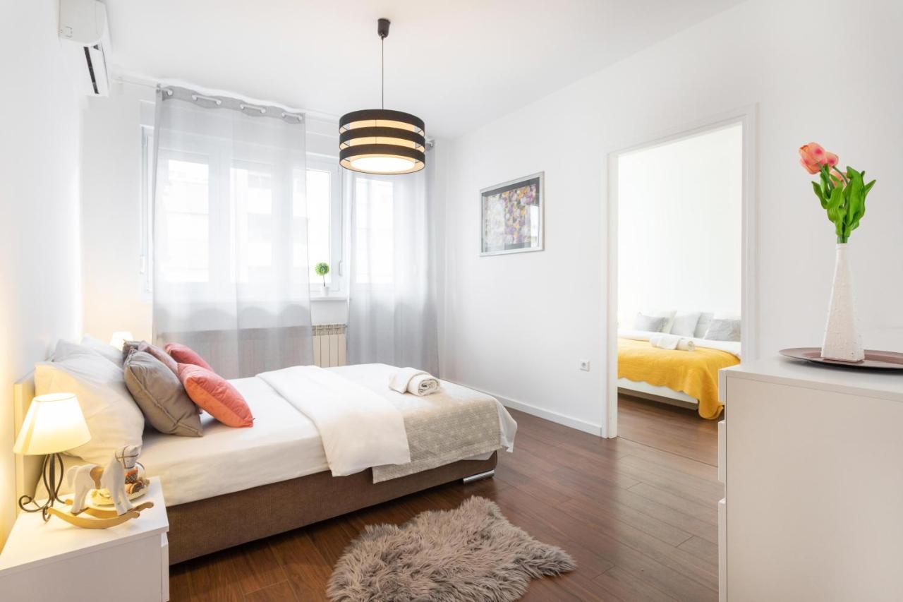 Sunny 2Bdr Apartment With A Balcony Zagabria Esterno foto